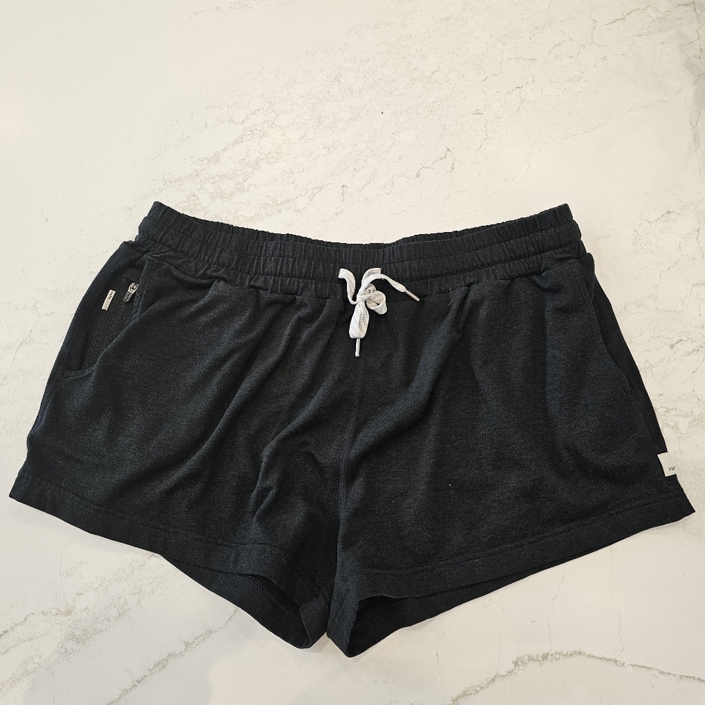 Vuori black shorts size Lg.